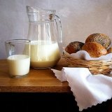 Польза молока и его целебные свойства