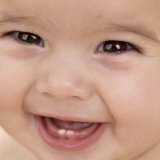Развитие молочных зубов ребенка