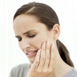 Лечение зубной боли народными средствами
