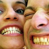 Основные причины желтизны зубов